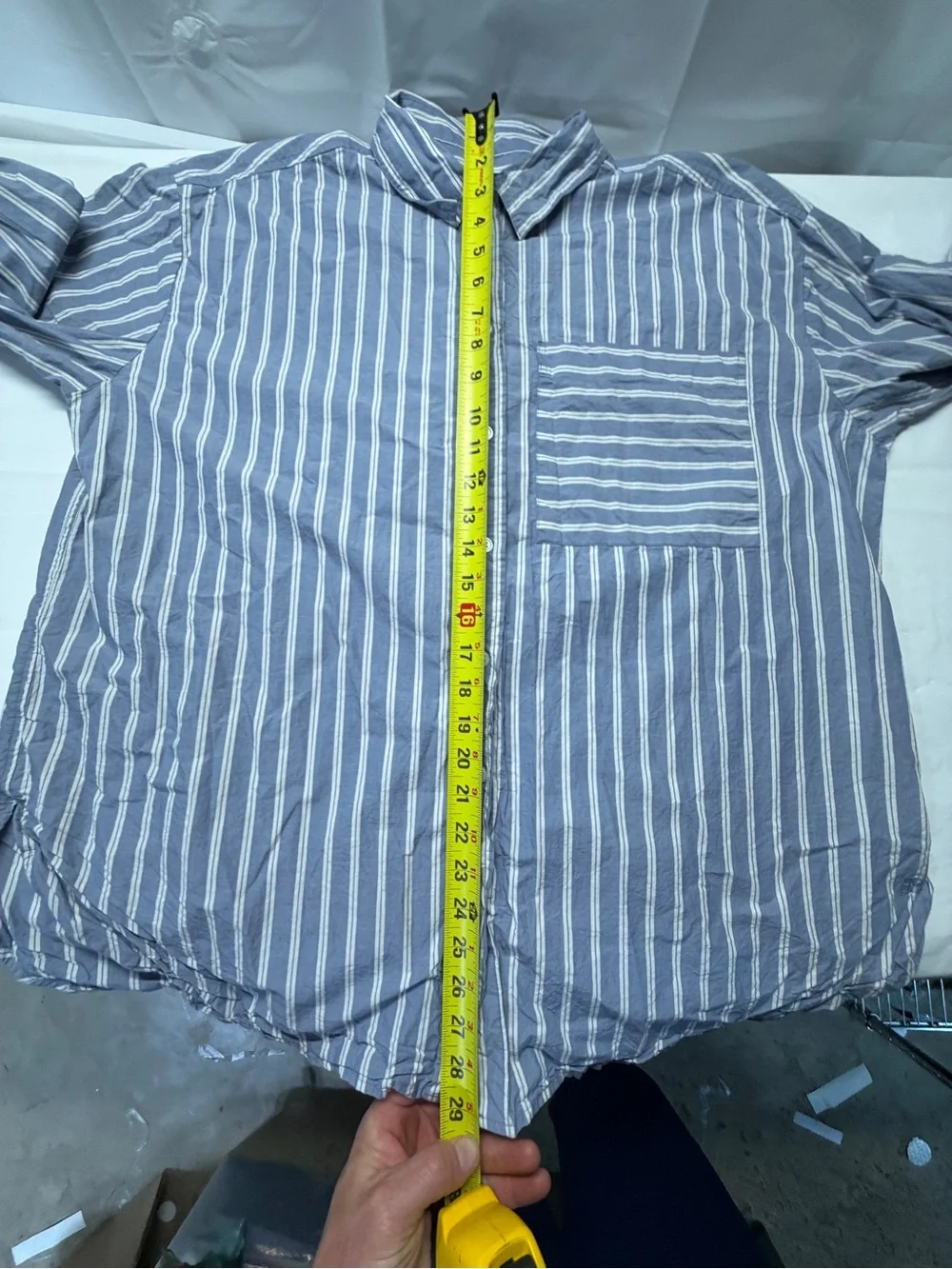 Banana Republic‎ Blue and White Vertical Stripe Casual Button-Down Shirt